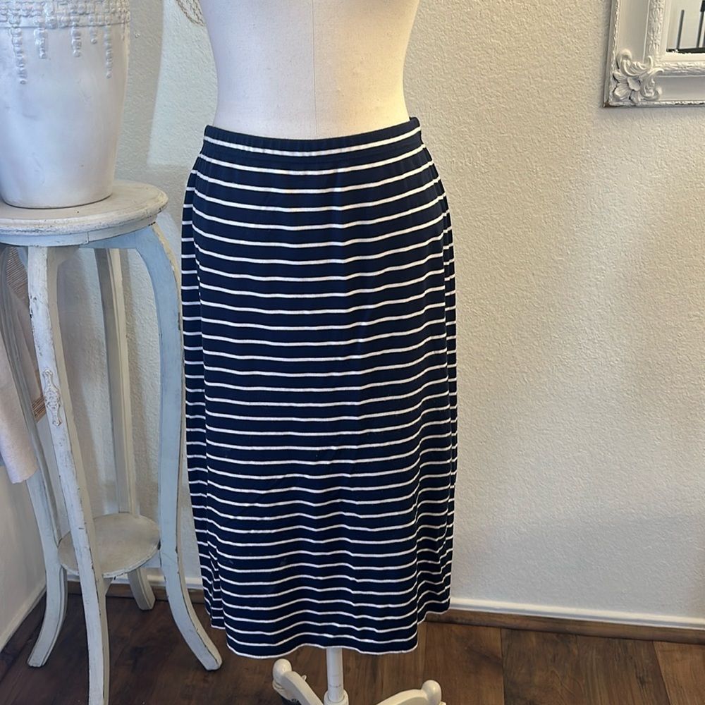 Knit skirt